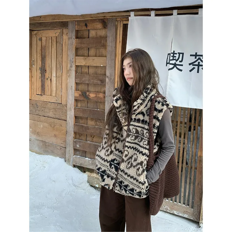 橘子树在哪儿费尔岛羊羔毛马甲外套女秋季款外搭宽松显瘦百搭马夹