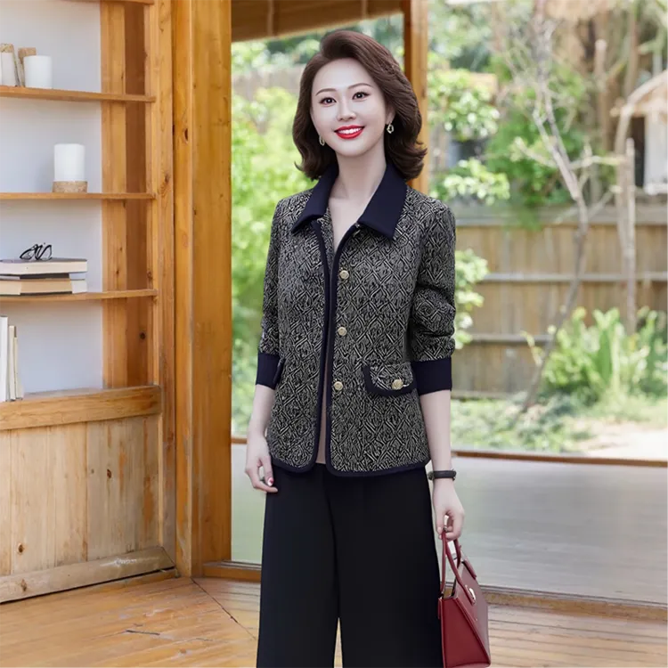 时尚休闲洋气春秋新款女士短外套显瘦优雅气质百搭妈妈装上衣