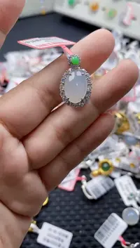 翡翠戒指银S925镶嵌33333333    0