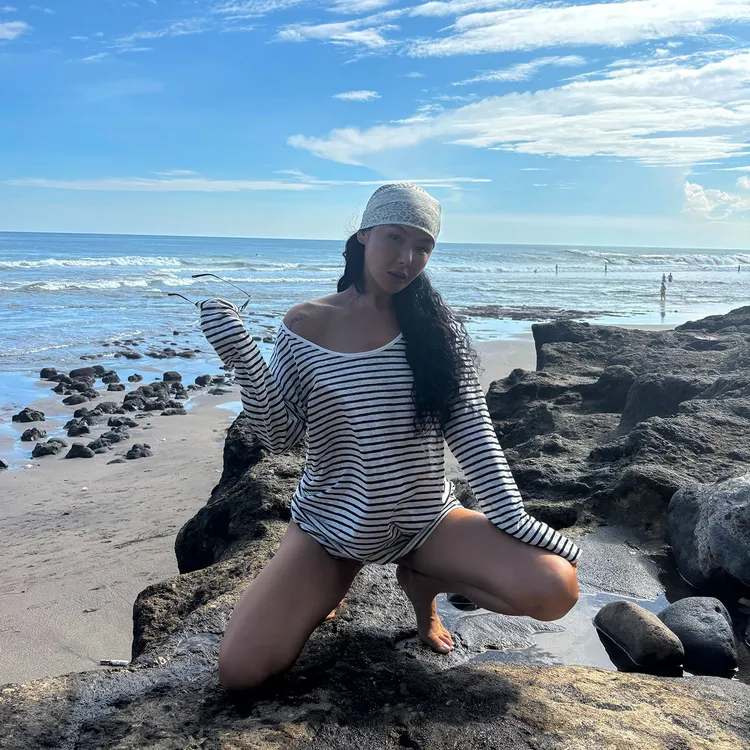 撞色条纹长袖T恤女2025夏季新款慵懒风宽松薄款防晒罩衫宽松大码