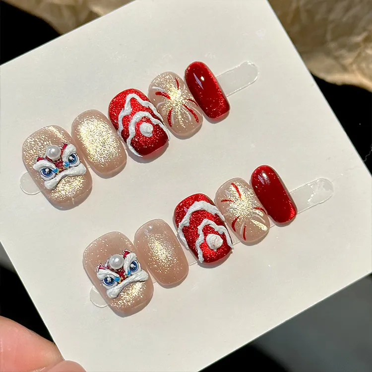 新年醒狮美甲贴片小众穿戴甲短款秋冬高级感手工假指甲可拆卸重复