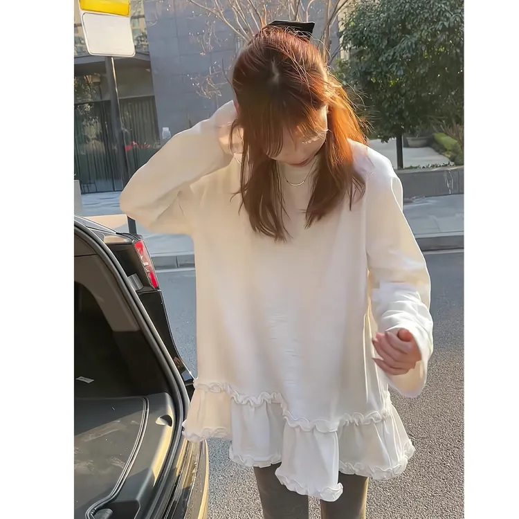 优质新款甜美木耳花边下摆长袖T恤女秋冬洋气宽松打底上衣中长款