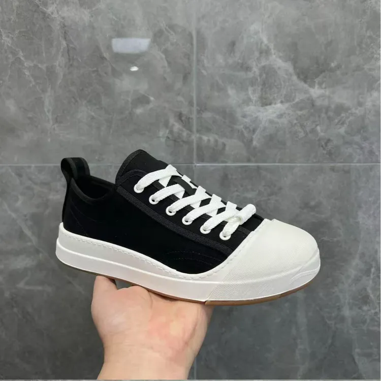 男鞋夏季新款男士布鞋时尚潮流百搭休闲鞋男轻便舒适简约男士板鞋