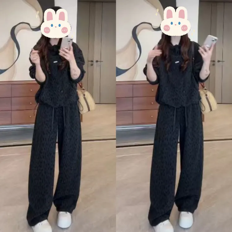 冬季新款洋气连帽小标卫衣+松紧腰休闲裤豹纹加绒套装BB50529