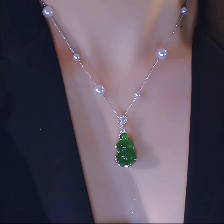 铜合金仿珍珠项链 招财纳福绿色葫芦珠珠项链新中式设计精美颈链