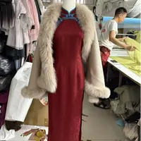 LHMknk1活动画报夫人贵气版原创自制秋冬厚款狐狸毛披肩斗篷外套