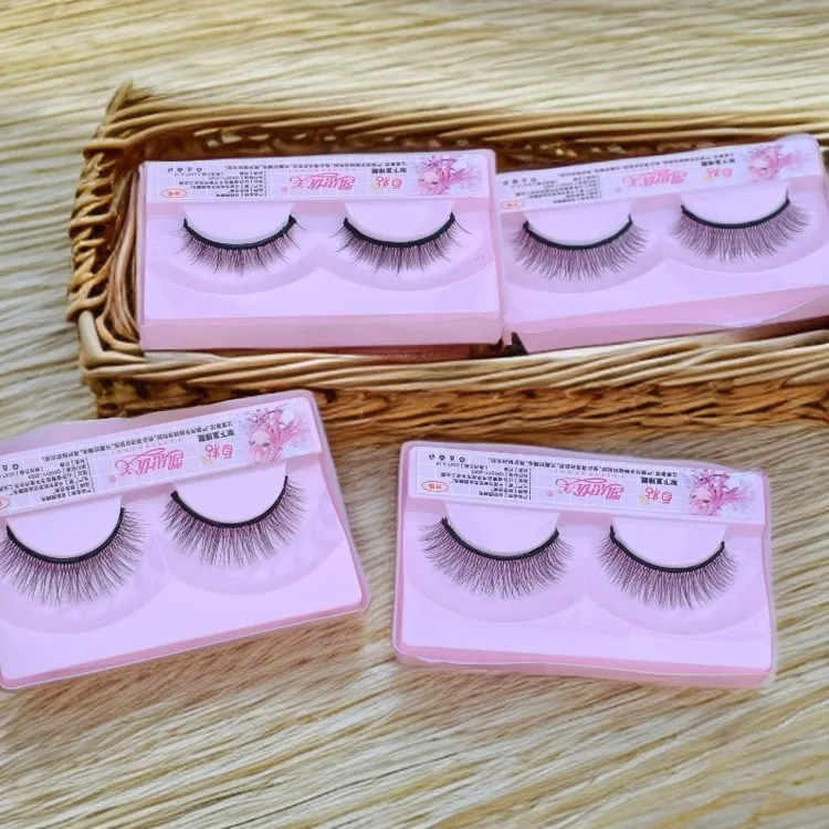 免胶自粘假睫毛 无需胶水 重复使用 柔软舒适新手