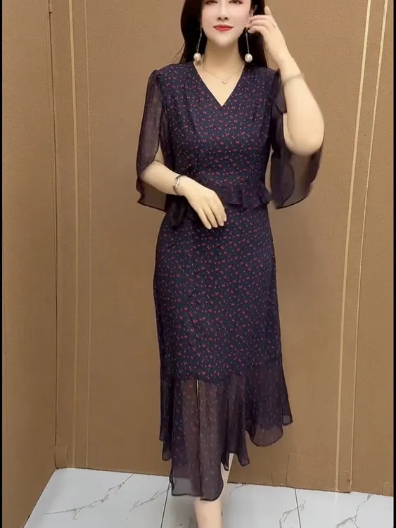 时尚潮流网纱碎花连衣裙女士夏季新款喇叭袖收腰显瘦气质减龄裙子