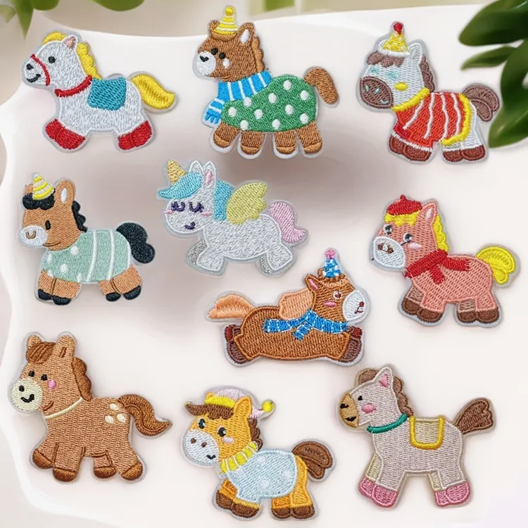 小号无痕免缝羽绒服自粘贴衣服破洞补丁自粘小马图案刺绣布贴补丁