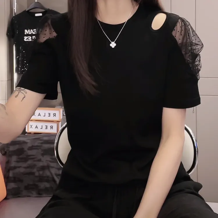 设计感镂空拼接植绒蕾丝短袖T恤女2025新款夏季修身显瘦纯色上衣