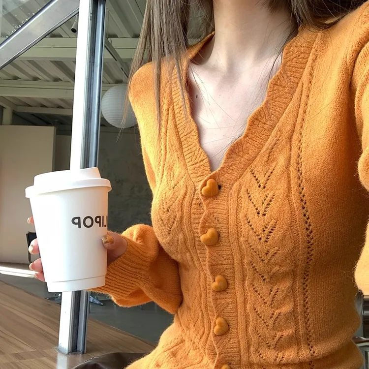 织风私语 V领毛针织开衫女修身设计感百搭镂空显瘦外搭上衣秋