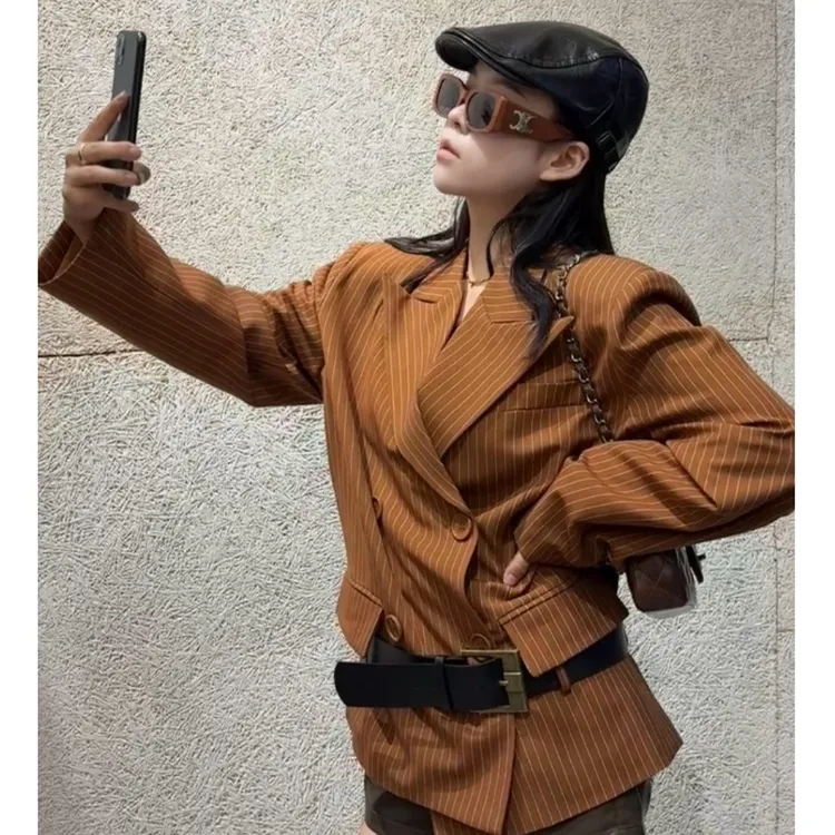 轻熟风韩系复古气质设计条纹西装外套女2025秋季新款休闲百搭外套