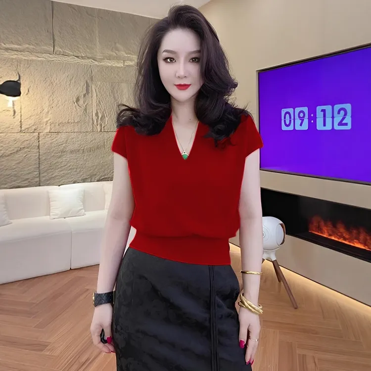 轻熟风交叉v领针织衫2025夏季洋气冰丝红色小衫气质打底衫t恤上衣