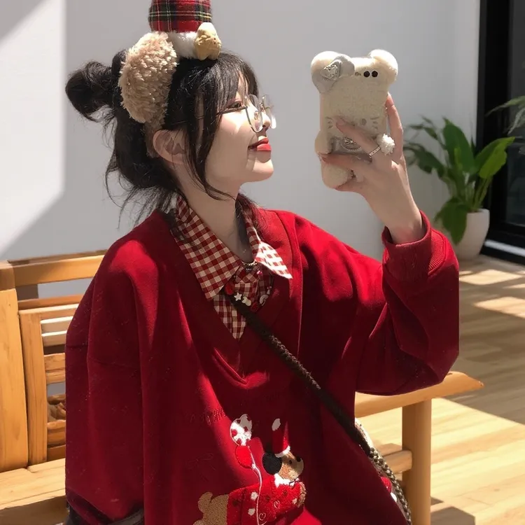 大码红色圣诞节时尚潮流甜美减龄卫衣加绒宽松polo领洋气假两件