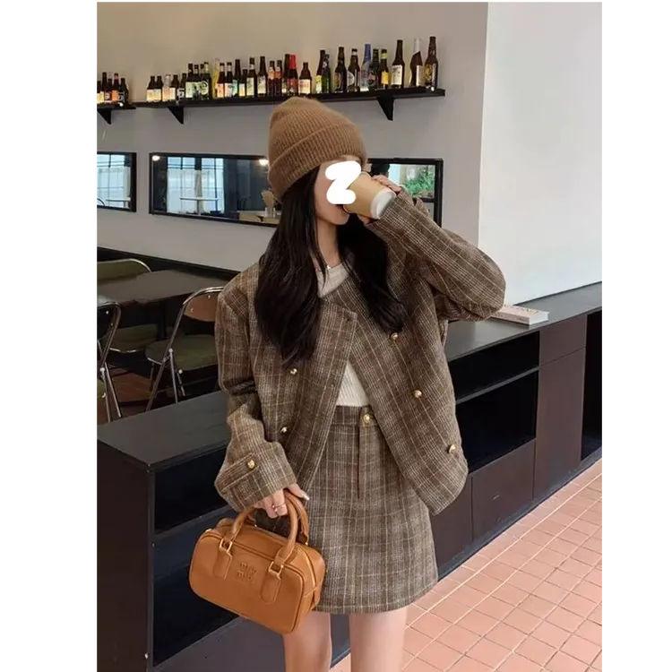 小香风格子毛呢套装女2025新款秋冬搭配一整套小个子半身裙两件套