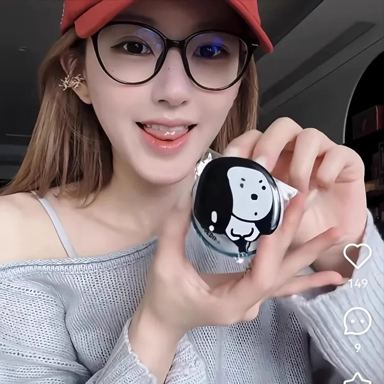 赵露思同款可爱小狗磁吸支架手机背贴气囊可伸缩折叠便携桌面固定
