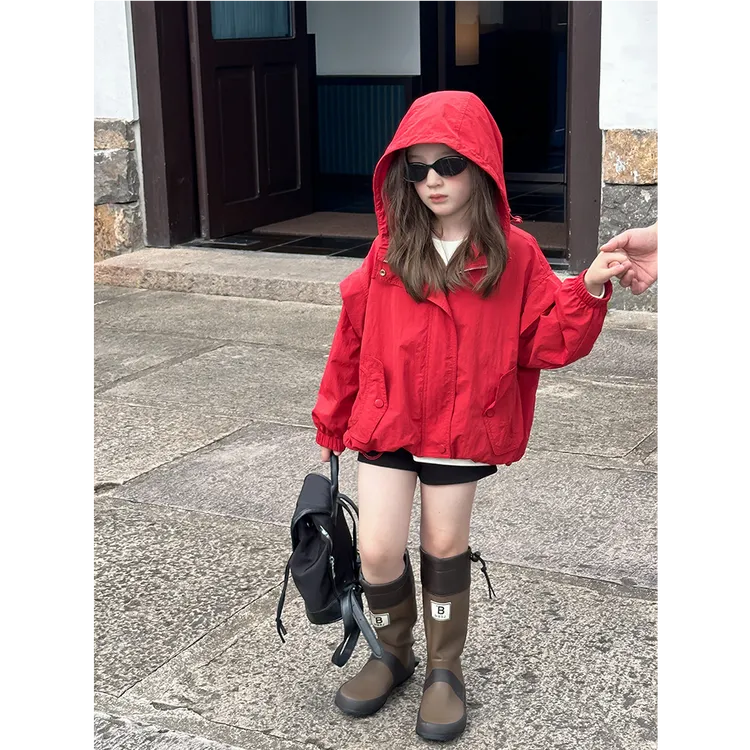 【小梨涡】儿童秋季设计感户外冲锋衣男女童宽松冲锋衣外套25F059
