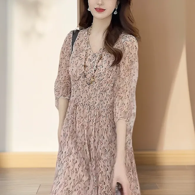 法式洋气百搭碎花连衣裙女夏季新款气质设计优雅轻奢时尚长裙