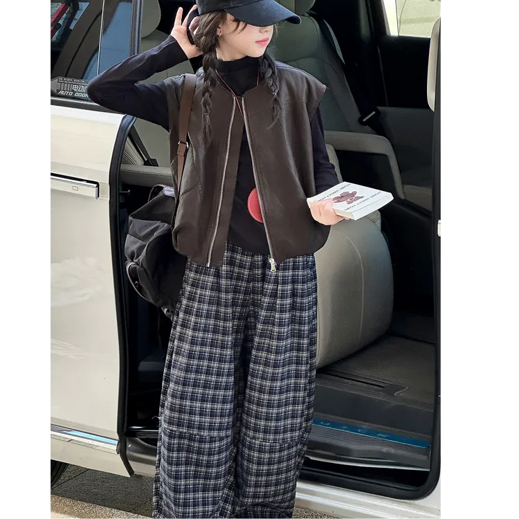 女童秋装套装2025新款儿童春秋时髦洋气大童皮衣马甲格子裤两件套