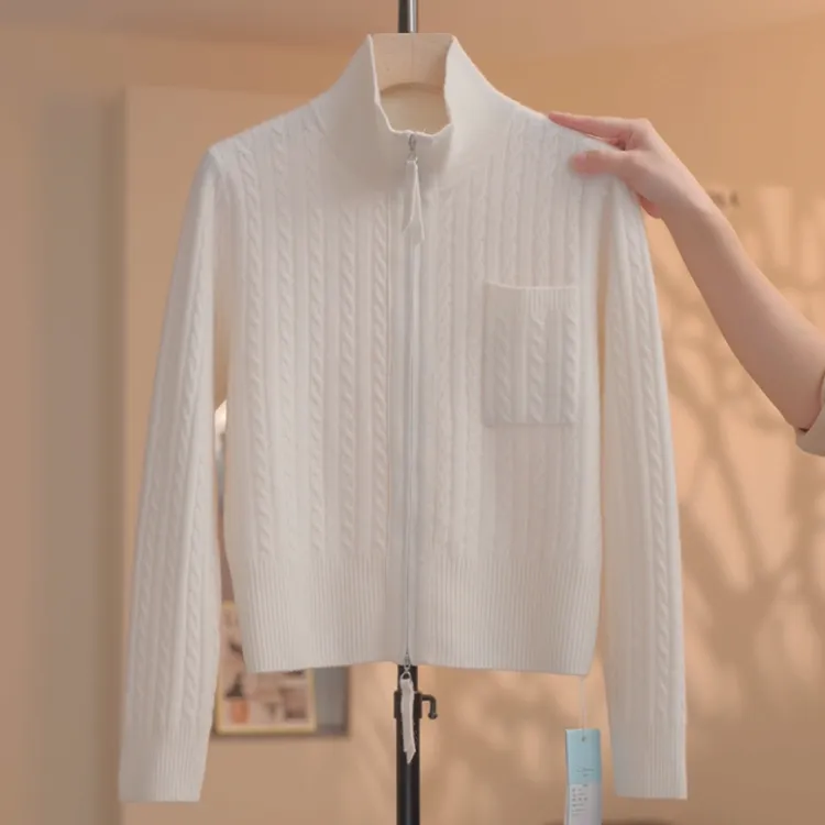 【越越】【超细羊毛+山羊绒】立领麻花拉链设计感羊毛针织衫女Y20052