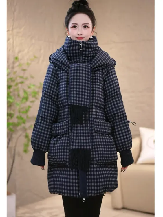 2025冬季轻奢围巾领气质爆款阔太太白鸭绒洋气保暖百搭休闲羽绒服