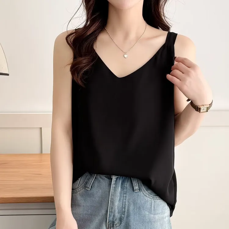 大码微胖MM遮肉显瘦外穿v领宽肩吊带背心通勤宽松内搭无袖打底衫