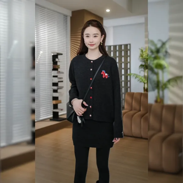 HELA AOMI “小马环游”绵羊毛100%慵懒风短款休闲套装CY5DC99469