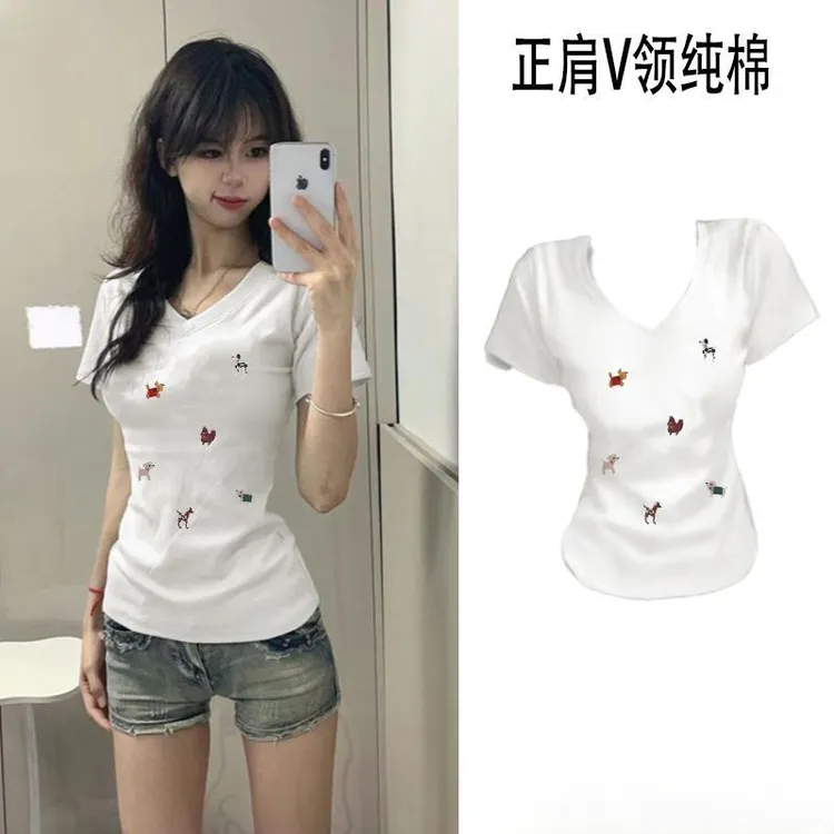 【AORSKK】新款V领正肩短袖t恤女白色欧美风通勤休闲爆款盐系通勤风