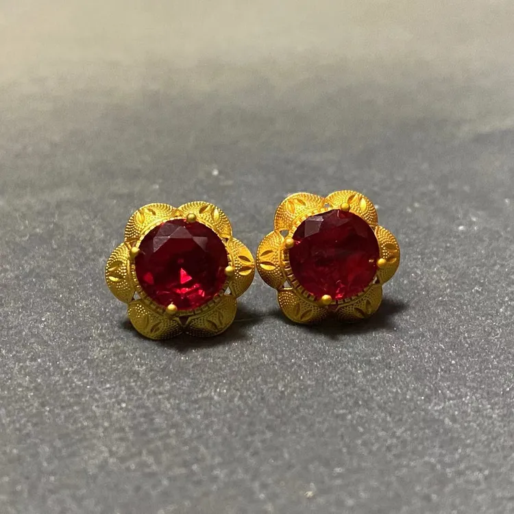 黄铜耳饰 H376铜镀金耳钉气质轻奢民族风红色圆花形简约百搭经典