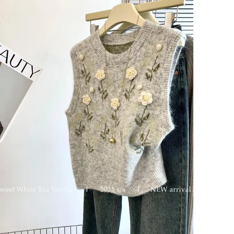 2025秋冬秋新款韩系甜美立体花朵针织马甲女宽松慵懒风背心马甲