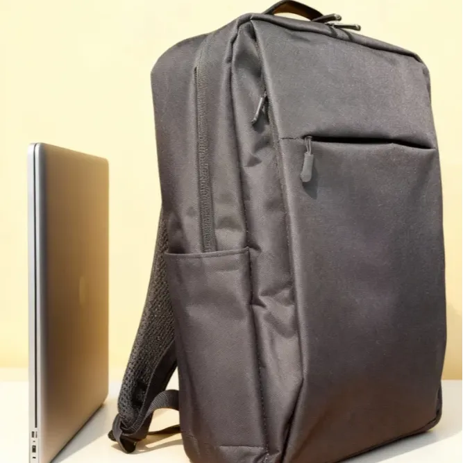 简约休闲黑色电脑包多功能简约风商务风防震防水背包