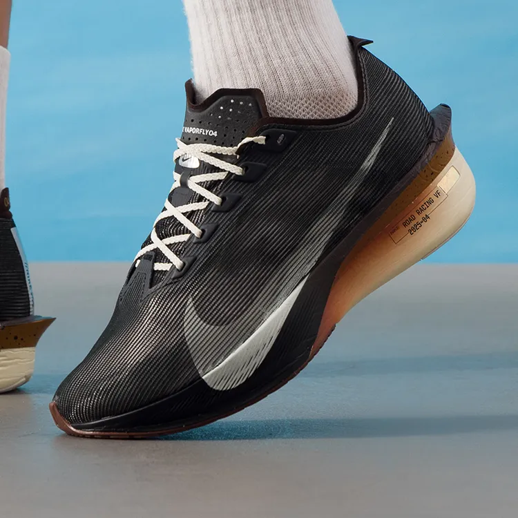 NIKE耐克男鞋2025秋季新款运动鞋健身训练缓震舒适透气休闲跑步鞋