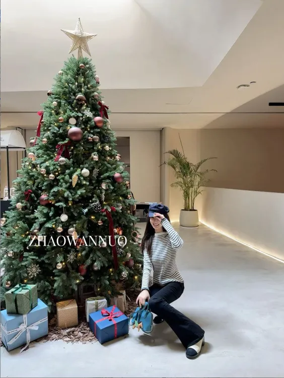 ZHAO WANNUO 丨 25冬季神裤加绒微喇裤显腿长牛仔裤NC0226