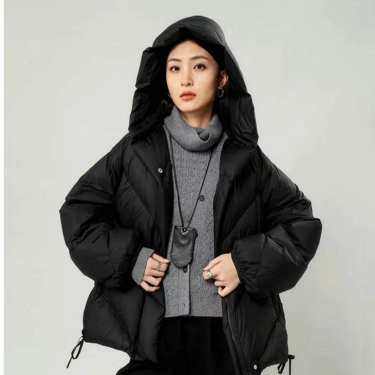 零重力90绒短款软泡芙连帽羽绒服女冬季新款加厚保暖蓬松外套