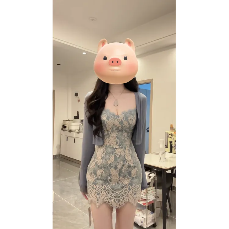 2025秋季新款气质轻熟风性感蕾丝拼接吊带连衣裙罩衫两件套装