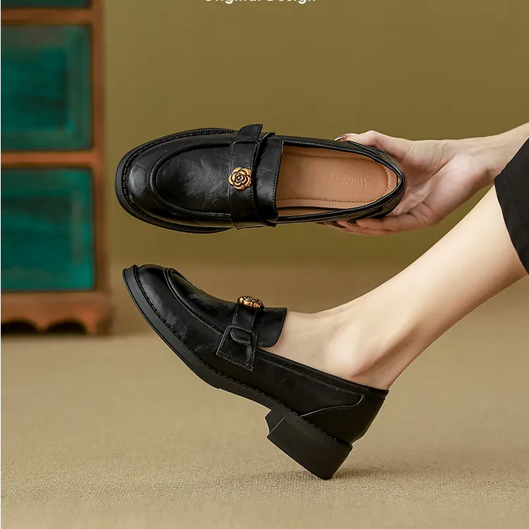 羊皮版~山茶花手工软底乐福鞋女2025新款春秋粗跟单鞋复古小皮鞋