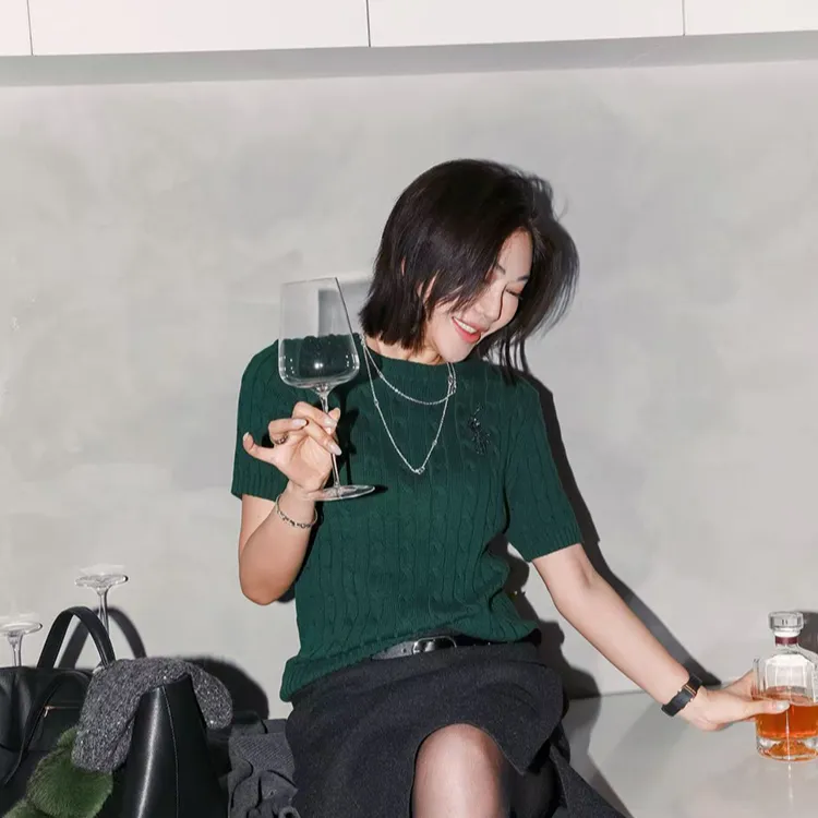 PENNYPENG经典美学纯棉圆领短袖上衣显瘦修身气质提花针织上衣