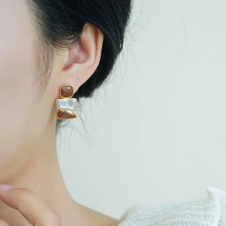 几何方形撞色耳钉女2025新款洋气复古耳环高级感气质