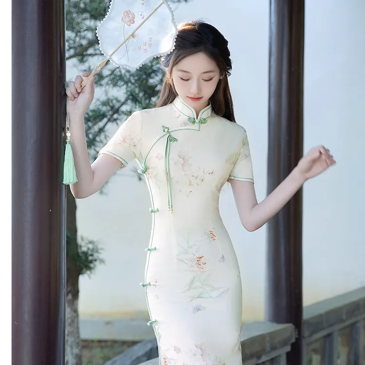 绿色显瘦旗袍气质时尚夏季中长款修身日常印花复古优雅