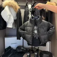 2882黑色经典三角标短款儿童棉服