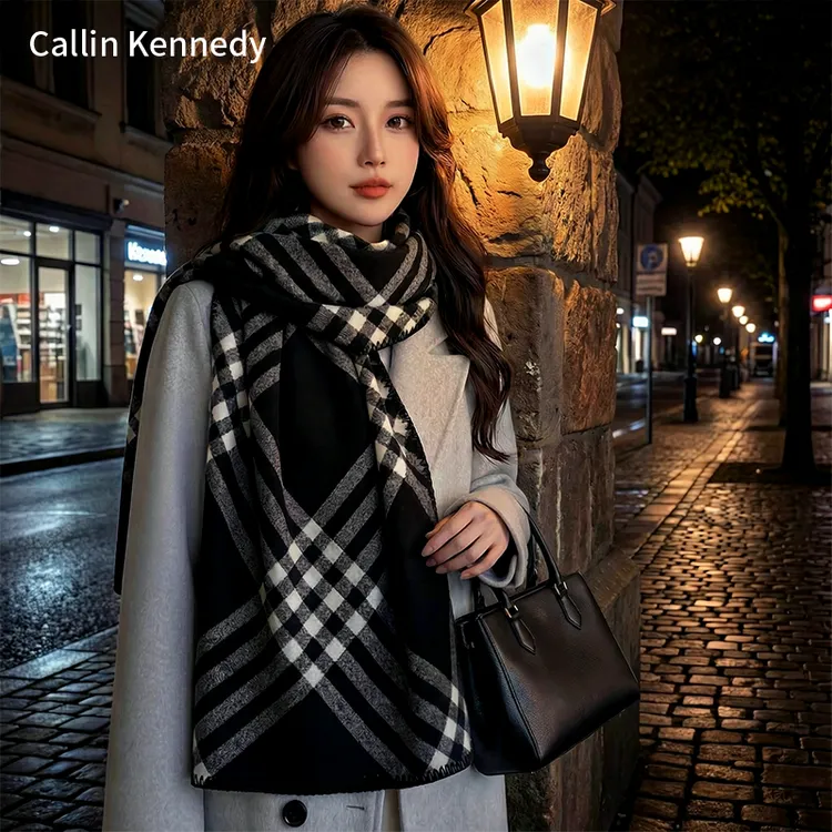 Callin Kennedy围巾女爆款2025新款冬季高级感黑白格双面围脖保暖