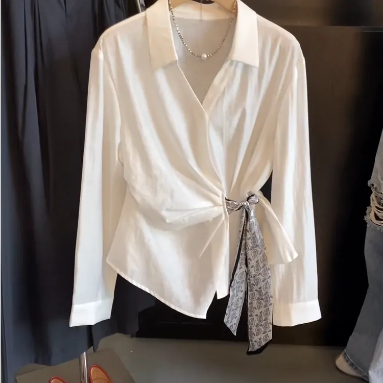 【季风信箱】岚韩版气质百搭斜襟丝巾绑带polo领长袖衬衫C6041