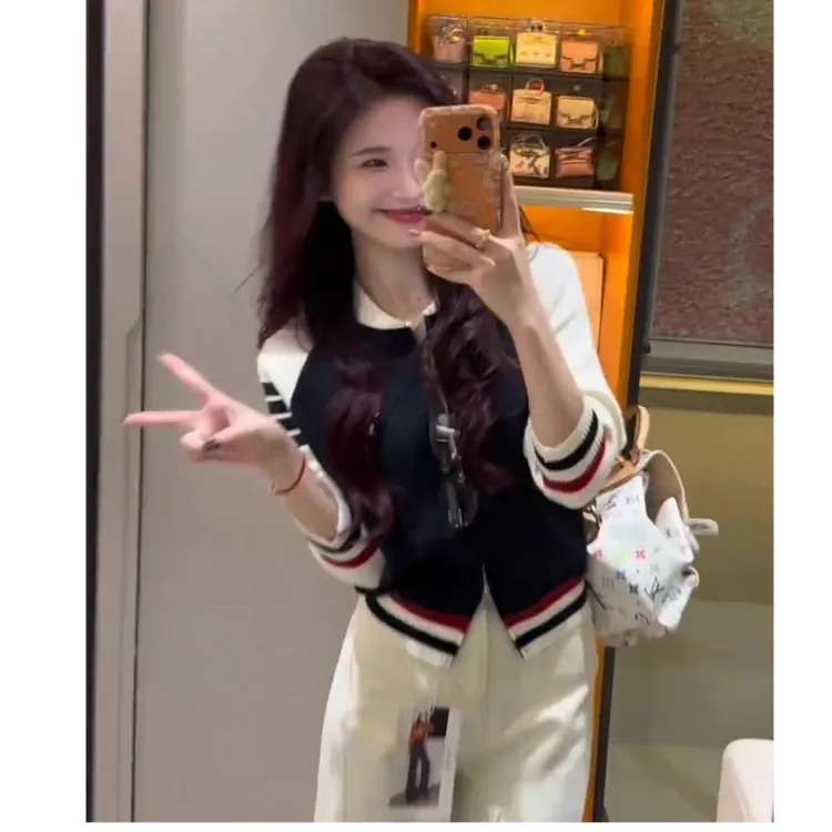 巨好看的韩系早秋穿搭小个子撞色条纹拉链针织开衫外套棒球服上衣