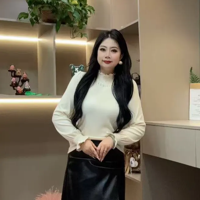 秋季上衣-娇 661时尚韩范珠珠荷叶边显瘦纯色款胖MM大码女装新款 