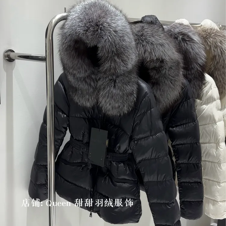 【白雪】断码断色显瘦鹅绒加大银狐狸毛领收腰洋气小个子女羽绒服