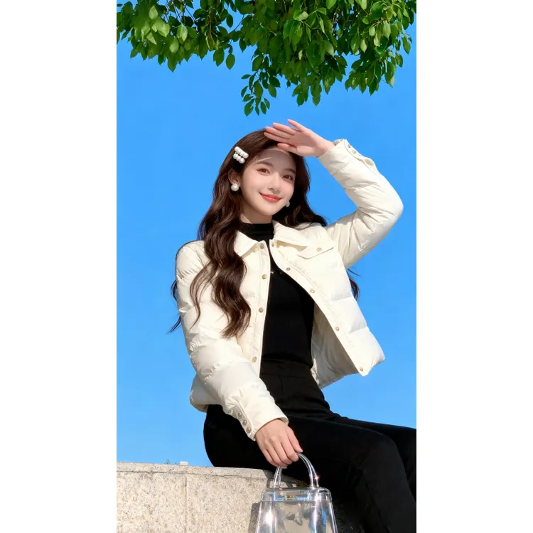 法式简约白色小香风翻领棉服女款2025年秋冬时尚保暖加厚短款棉衣