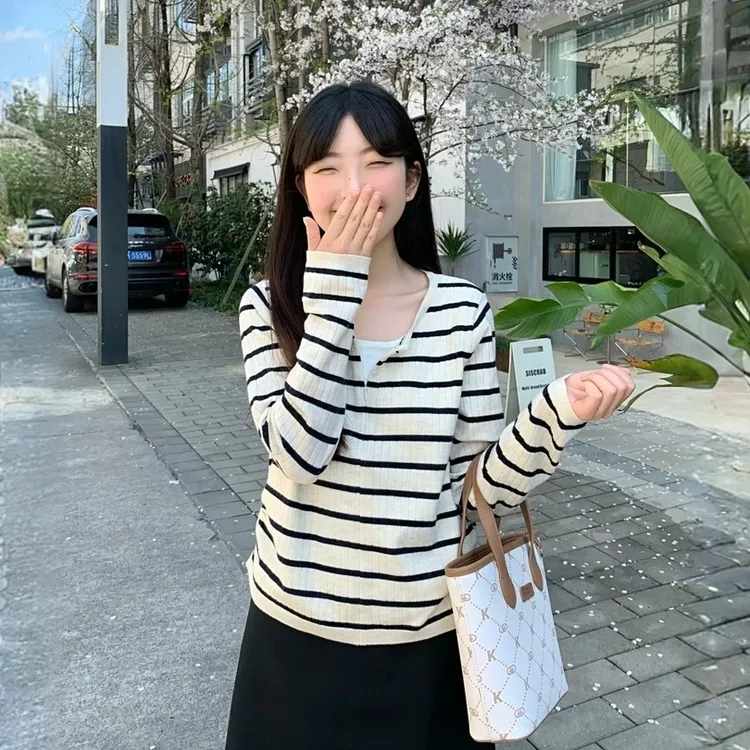 条纹撞色拉链半开领长袖针织衫女2025年早秋收腰显瘦上衣打底衫