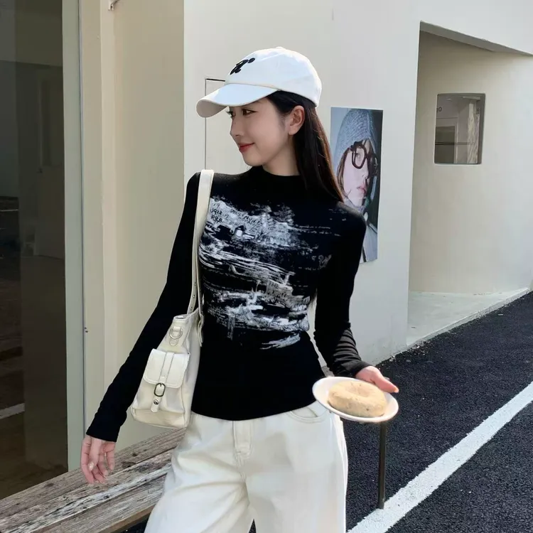 美式复古印花秋季修身正肩长袖t恤半高领显瘦内搭打底衫上衣女