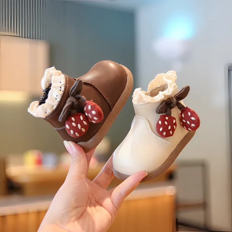 女童樱桃花边靴舒适保暖宝宝婴儿鞋软底小童公主鞋女宝鞋婴儿靴子