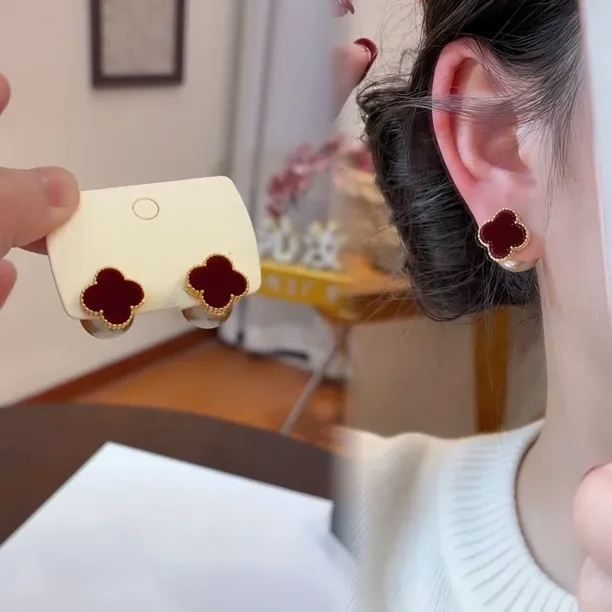 铜合金耳饰 新年丝绒质感红色幸运草珠珠耳环一款多戴耳钉